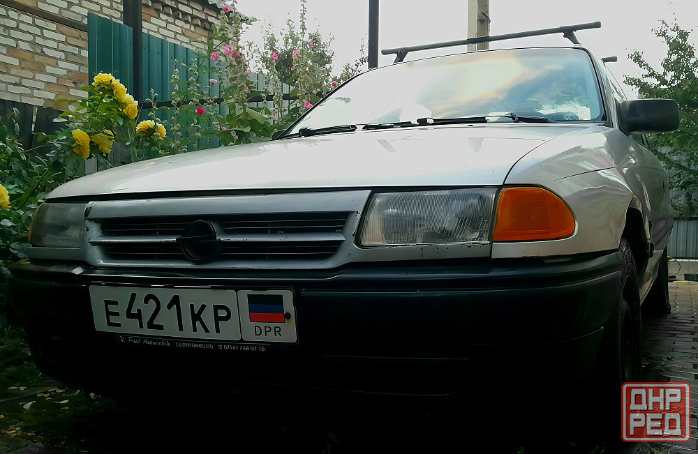 Opel Astra, 1993 на запчасти / разборку (целиком) Макеевка - изображение 1