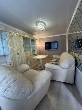 Продажа 3к.квартиры Мариуполь
