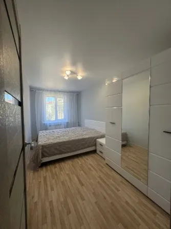 Сдам Отличную 3 к. квартиру в центре Мариуполь