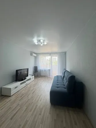 Сдам Отличную 3 к. квартиру в центре Мариуполь