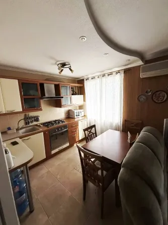 Продается 3-комнатная квартира Донецк