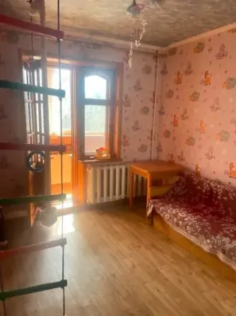 Сдам 3-х комнатную квартиру Донецк