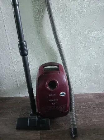 Продам пылесос Samsung, 1600W, Цена 1000рублей Макеевка