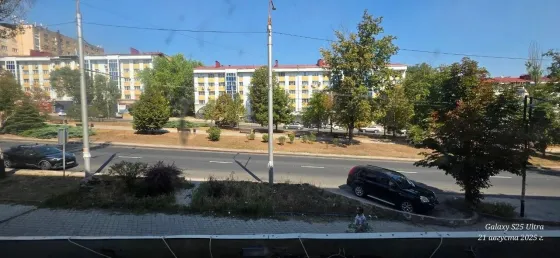 Продается 3-комнатная квартира в Центре Донецка Донецк