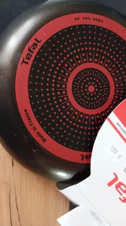 Сковорода tefal 22 см. Новая Макеевка