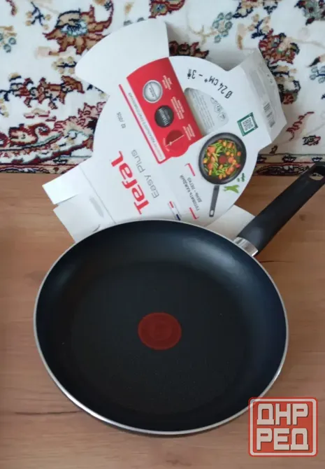 Сковорода tefal 24 см (новая) Макеевка - изображение 1