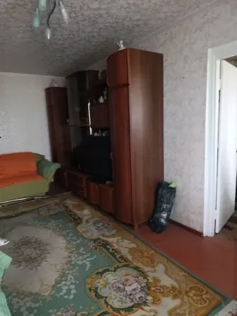 продам 3-комнатную квартиру Донецк