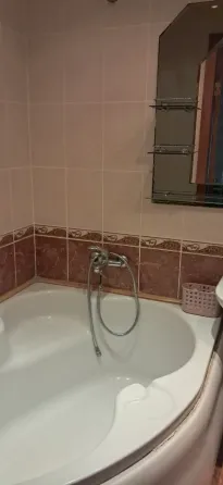 Сдам 2к кв на нижнекурганской Донецк