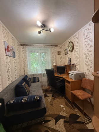 Продам 3 к. квартиру, ориентир Жд вокзал Донецк