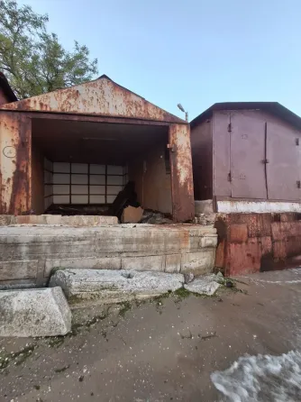 Продам гараж у моря Мариуполь