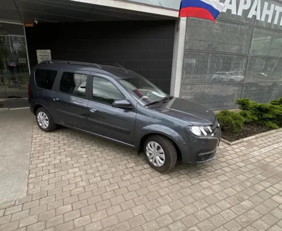 продам новый lada largus. Донецк