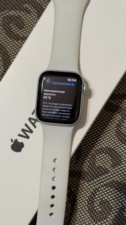 Продам смарт часы Apple Watch SE 2022 Донецк