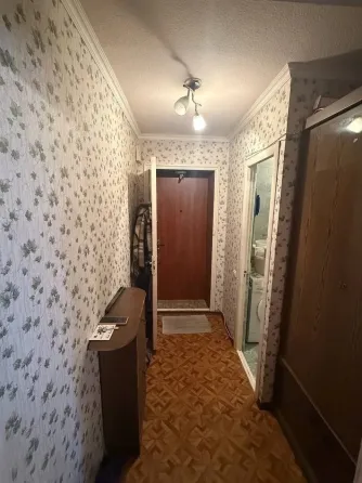 Продается 2-комнатная квартира в Калининском районе Донецк