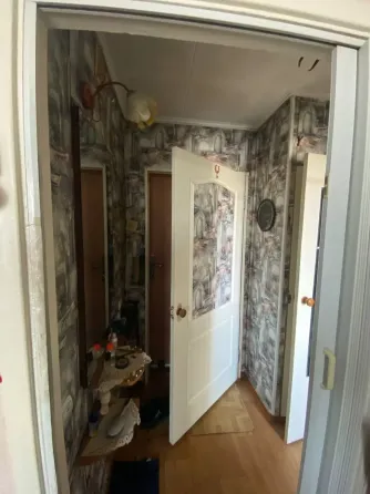 Продаётся 1 -комн.квартира 22,4 кв.м.. Мариуполь