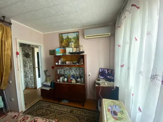 Продаётся 1 -комн.квартира 22,4 кв.м.. Мариуполь