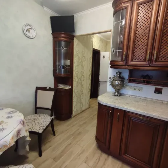 Продам 2к квартиру на Независимости, Донкой, Базилик. Донецк