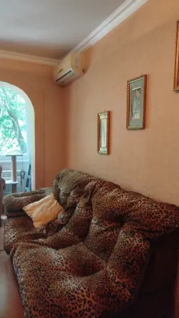 Продам 4х комнатную квартиру в центре Макеевка