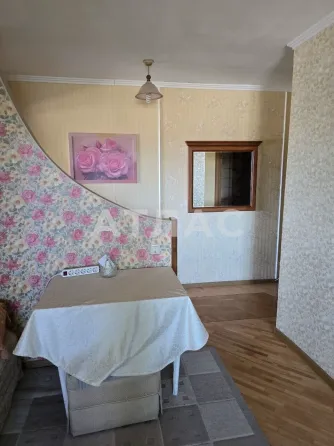 3-к квартира, 5/5 этаж, 46,5м², арт. 137093688 Мариуполь