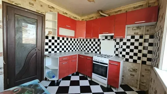 сдам 2-комнатную квартиру Мариуполь