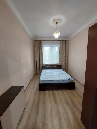 Продам 2х комнатнаю сталинку Донецк