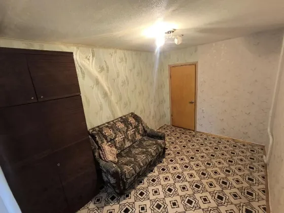 Продажа 3-Комнатной квартиры в Киевском районе. Ветка. 2 балкона. Сантехника поменена Донецк