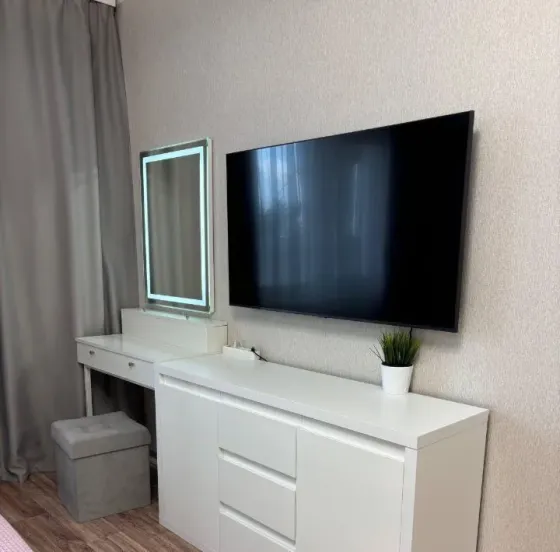 Сдается уютная укомплектованная 1-к квартира 42 м², 5 этаж.Будённовский район Донецк