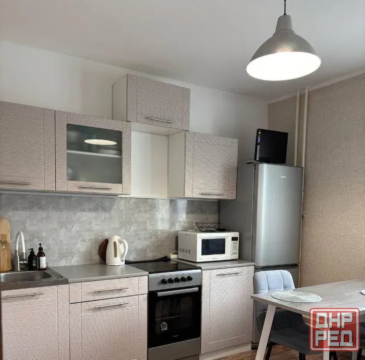 Сдается уютная укомплектованная 1-к квартира 42 м², 5 этаж.Будённовский район Донецк - изображение 4