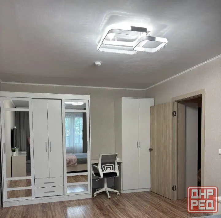 Сдается уютная укомплектованная 1-к квартира 42 м², 5 этаж.Будённовский район Донецк - изображение 2