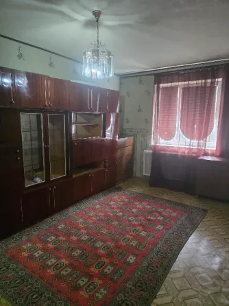 Сдам крупногабаритную 1-комнатную квартиру, площадью 38 кв.м. в Петровском районе Донецка Донецк