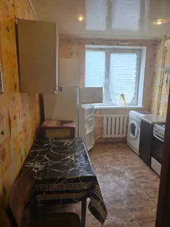 Сдам крупногабаритную 1-комнатную квартиру, площадью 38 кв.м. в Петровском районе Донецка Донецк