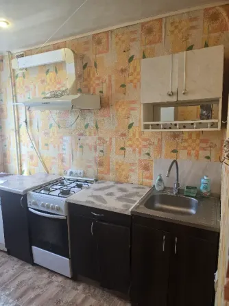 Сдам крупногабаритную 1-комнатную квартиру, площадью 38 кв.м. в Петровском районе Донецка Донецк