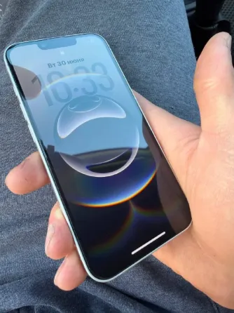 iPhone 16e / White Торез