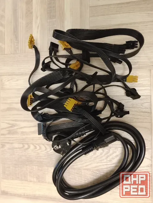 Блок питания Cooler Master RS-A00-80GA-D3 Донецк - изображение 4