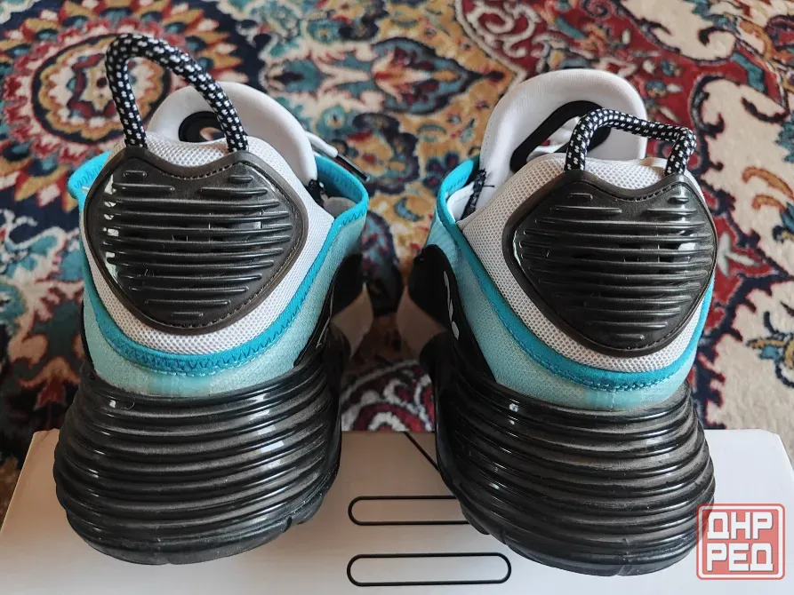 Кроссовки Nike 270 Макеевка - изображение 3