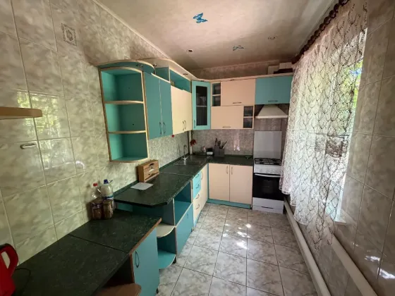 Продам жилой дом в 2-х уровнях, 123 м.кв., 8,3 сотки - Макеевка, пос. шахты Бажанова Макеевка