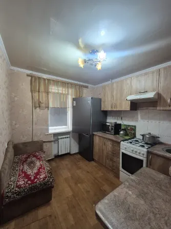 Продам 1 ком.квартиру в Буденновском районе пл.Буденного Донецк