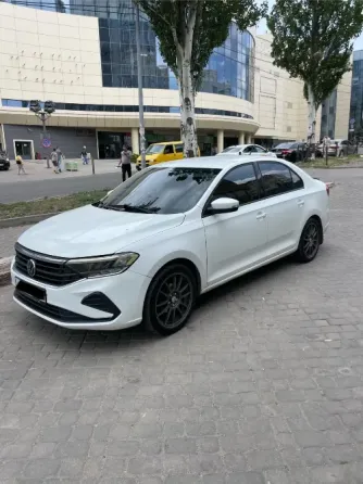 Volkswagen Polo 2020 1.6MT Донецк