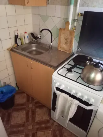 Посуточно 2-х к.кв. в Калининском районе Донецка Донецк