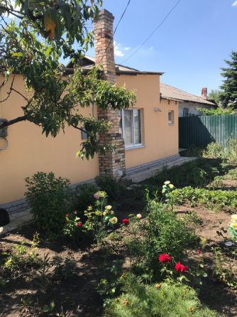 Продам дом Текстильщик 120 м2 с капитальным ремонтом ул Брюханова 8 сот ,документы готовы Донецк