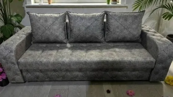 в продаже прямой диван Донецк