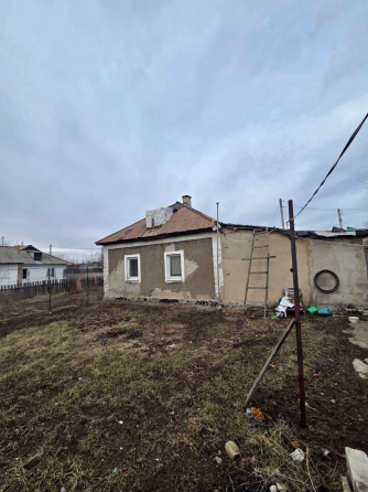 Продается 4-комнатный дом за отличную цену Донецк