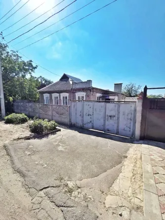 Продается 4 комнатный дом в Калининском районе! Донецк