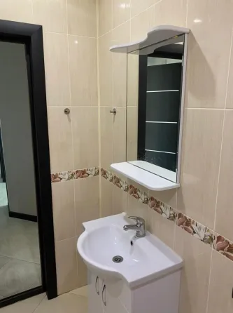 Сдаётся 1-комнатная квартира 36м², Буденновский район, м-н Донской Донецк