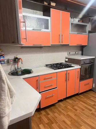2-к.к. 50м2, 4/5 эт. Мариуполь
