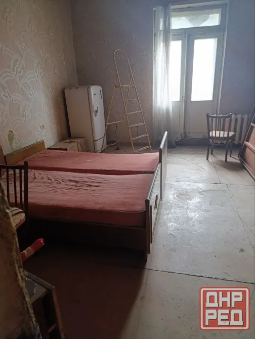 Продажа 1 комнатной квартиры в общежитии проспект Театральный Донецк - изображение 1