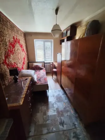Продается 2-ком. квартира, г.Торез, пр-т Гагарина, центр Торез