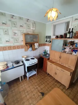 Продается 2-ком. квартира, г.Торез, пр-т Гагарина, центр Торез