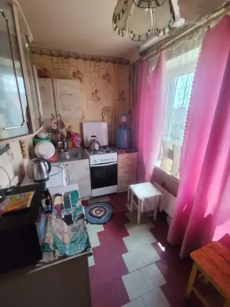 Продается 1-комн. квартира, г. Шахтерск, 8 микрорайон Шахтерск