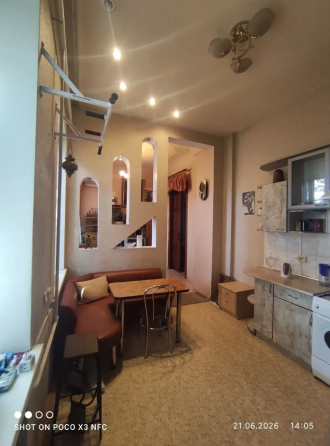 Продам 2 комнатную сталинку на Яме Донецк