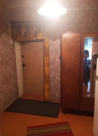 Продам 2 комн. кв. "Контур" сталинка Донецк